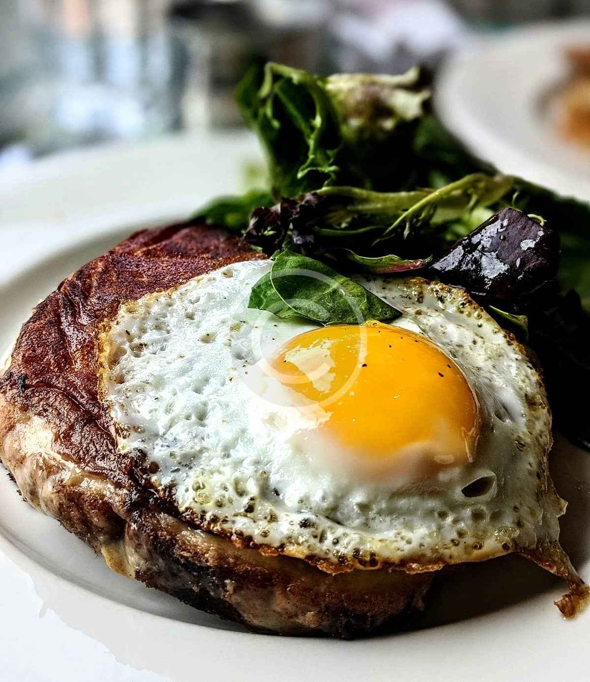 Sunny side toast - Image 2