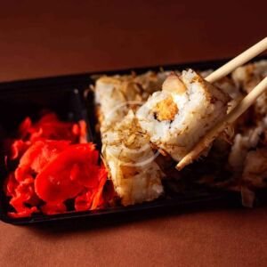 Crispy tempura sushi roll